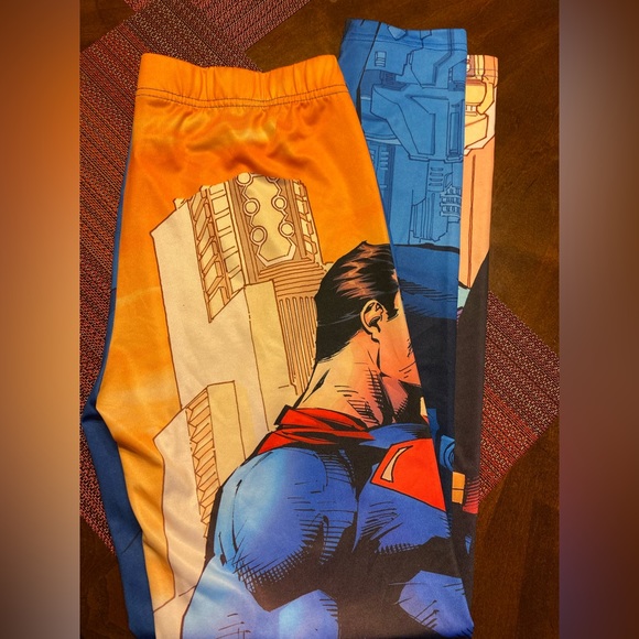 NWOT DC Comic Ladies Women's Superman Print Polyester Blend Stretchy Leggings L - Picture 13 of 13